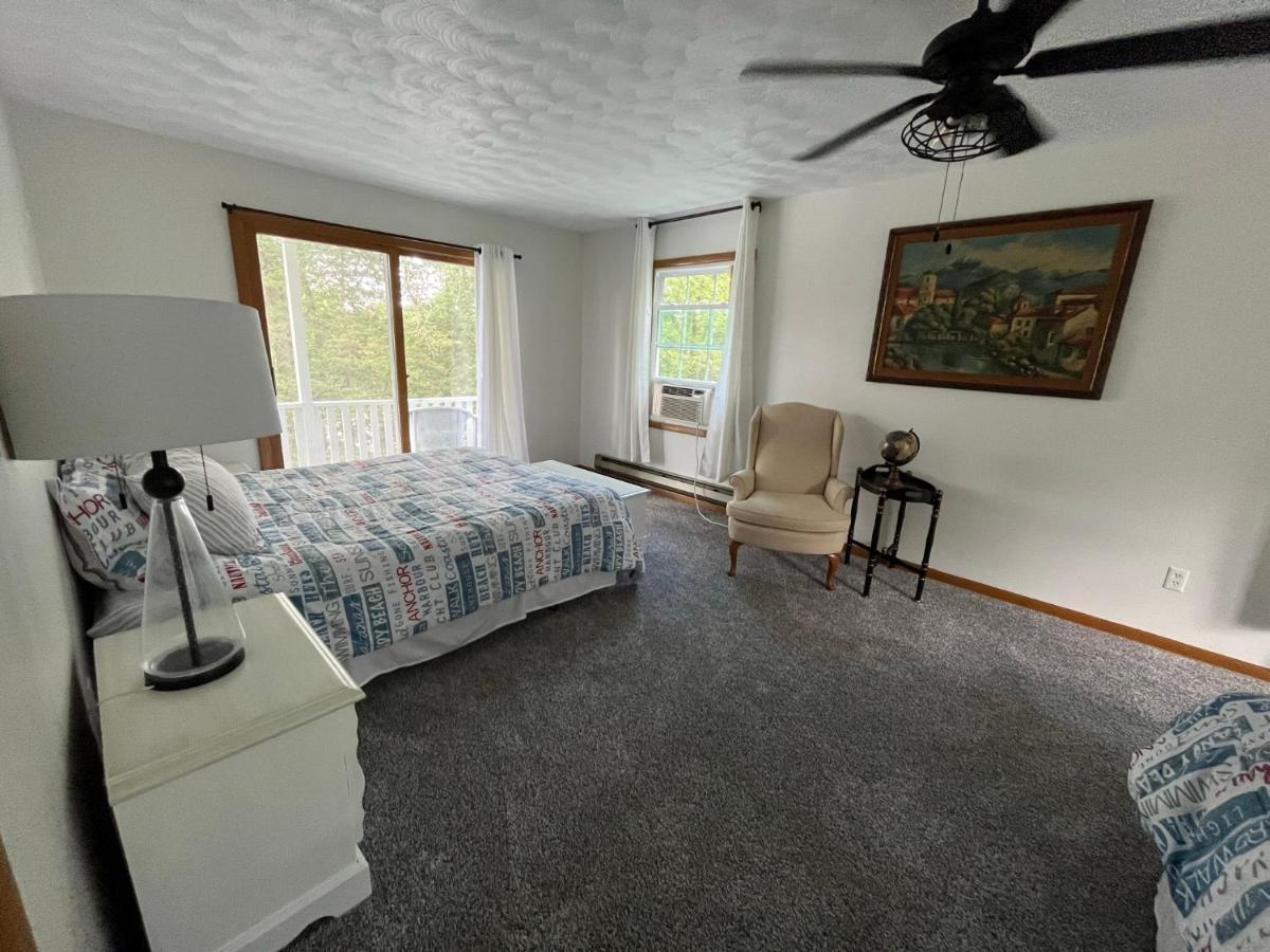 Breezeway Bay - Waterfront Full House Villa Wisconsin Dells Exterior photo